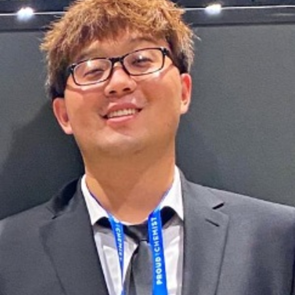 Yang Chen